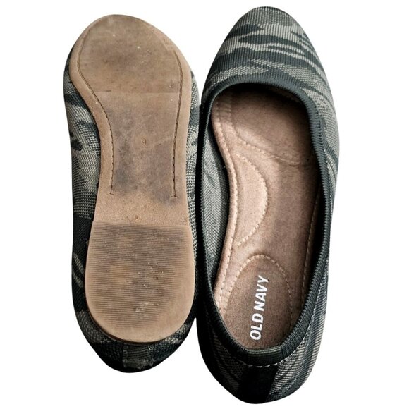 Old Navy Green Camo Print Ballet Flats Womens Size 8 Textured Canvas Slip-On Sho - Picture 5 of 9